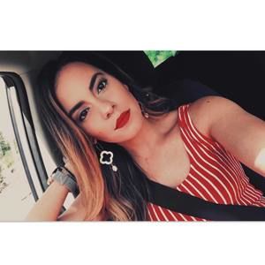 Meet your Posher, Jeannette